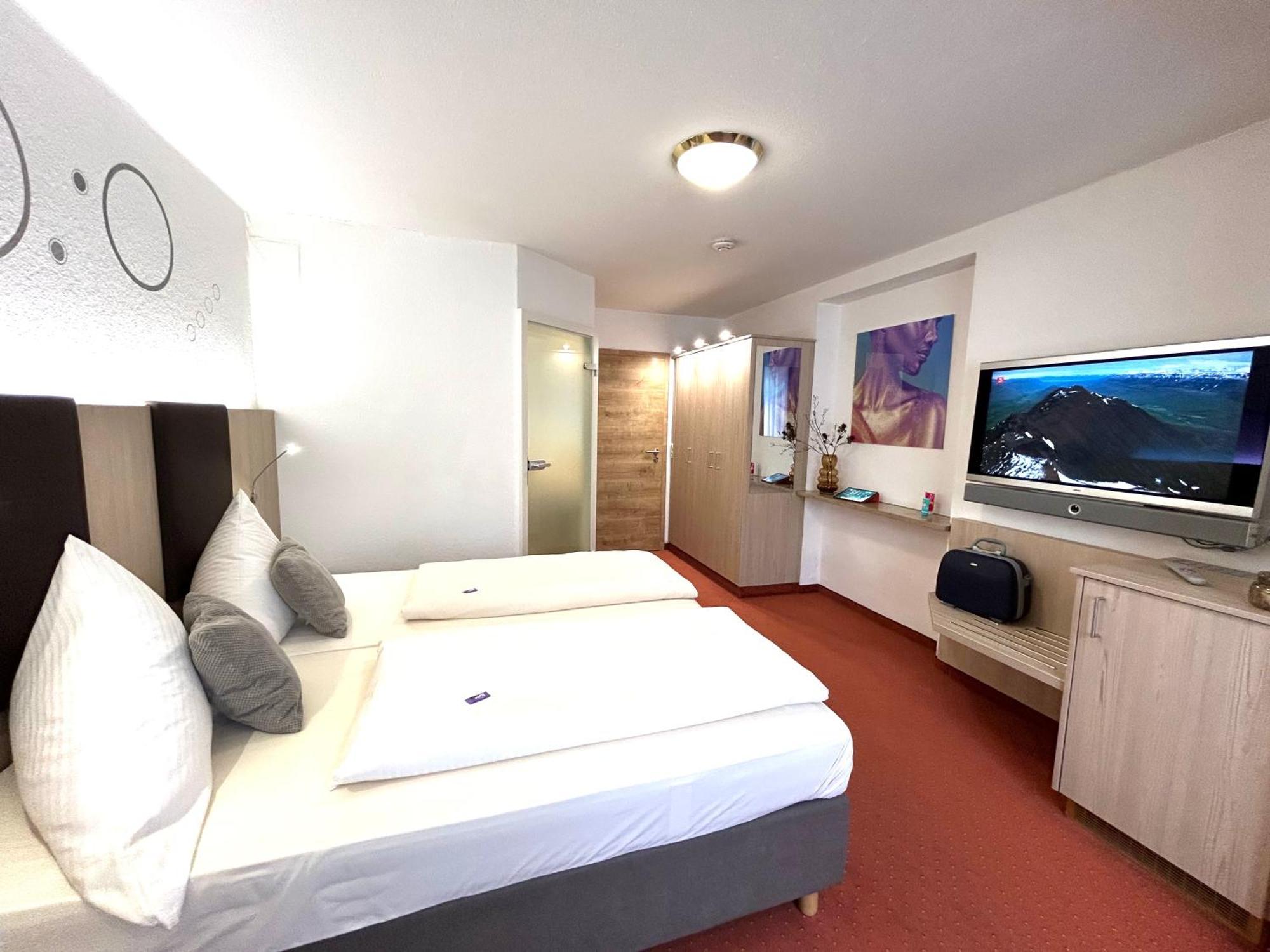 Wuermtaler Gaestehaus Grafelfing Luaran gambar